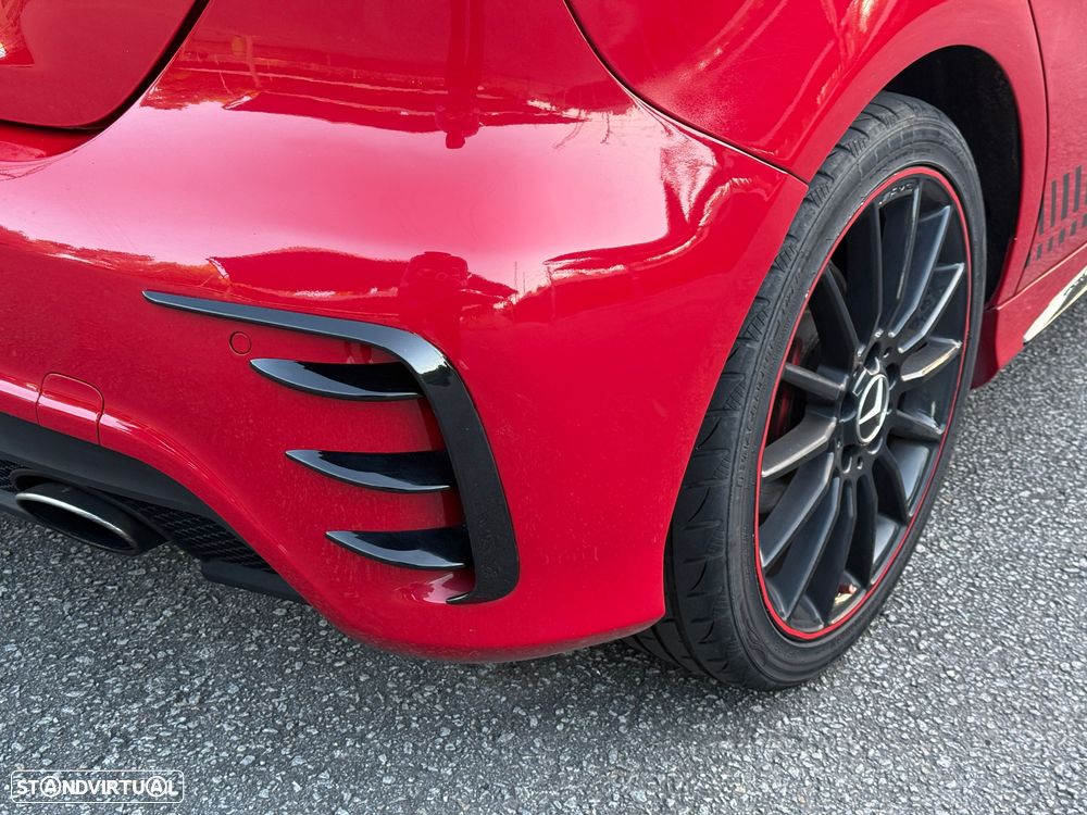 Mercedes-Benz A 200 d AMG Line - 30