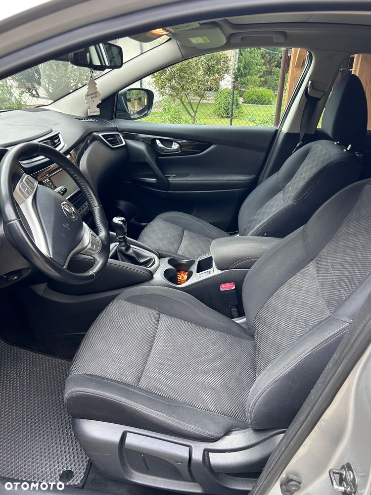 Nissan Qashqai 1.6 DCi Tekna EU6 - 9