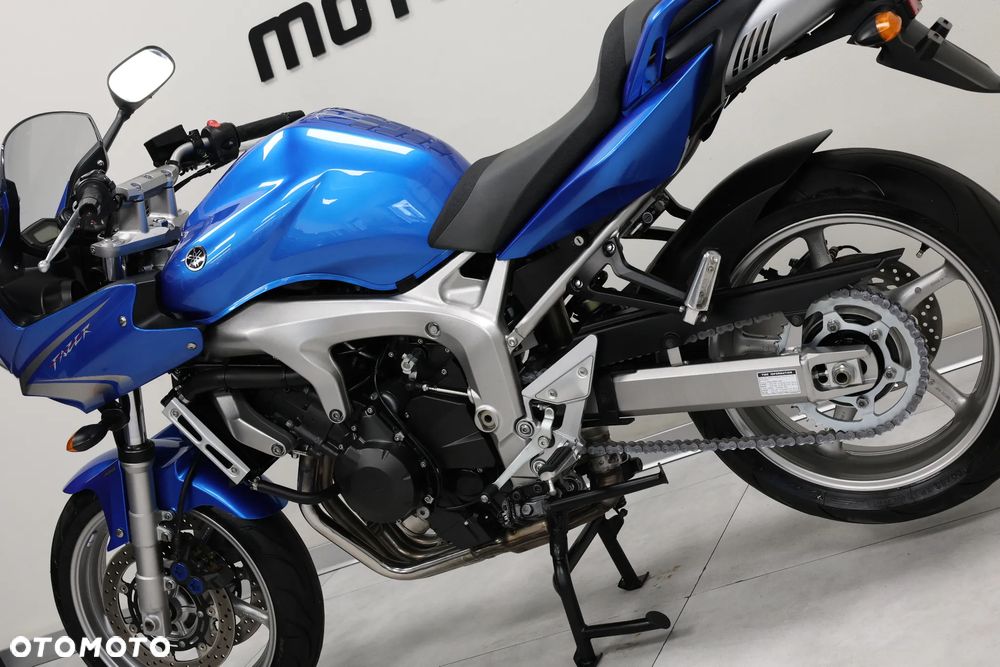 Yamaha FZ - 13