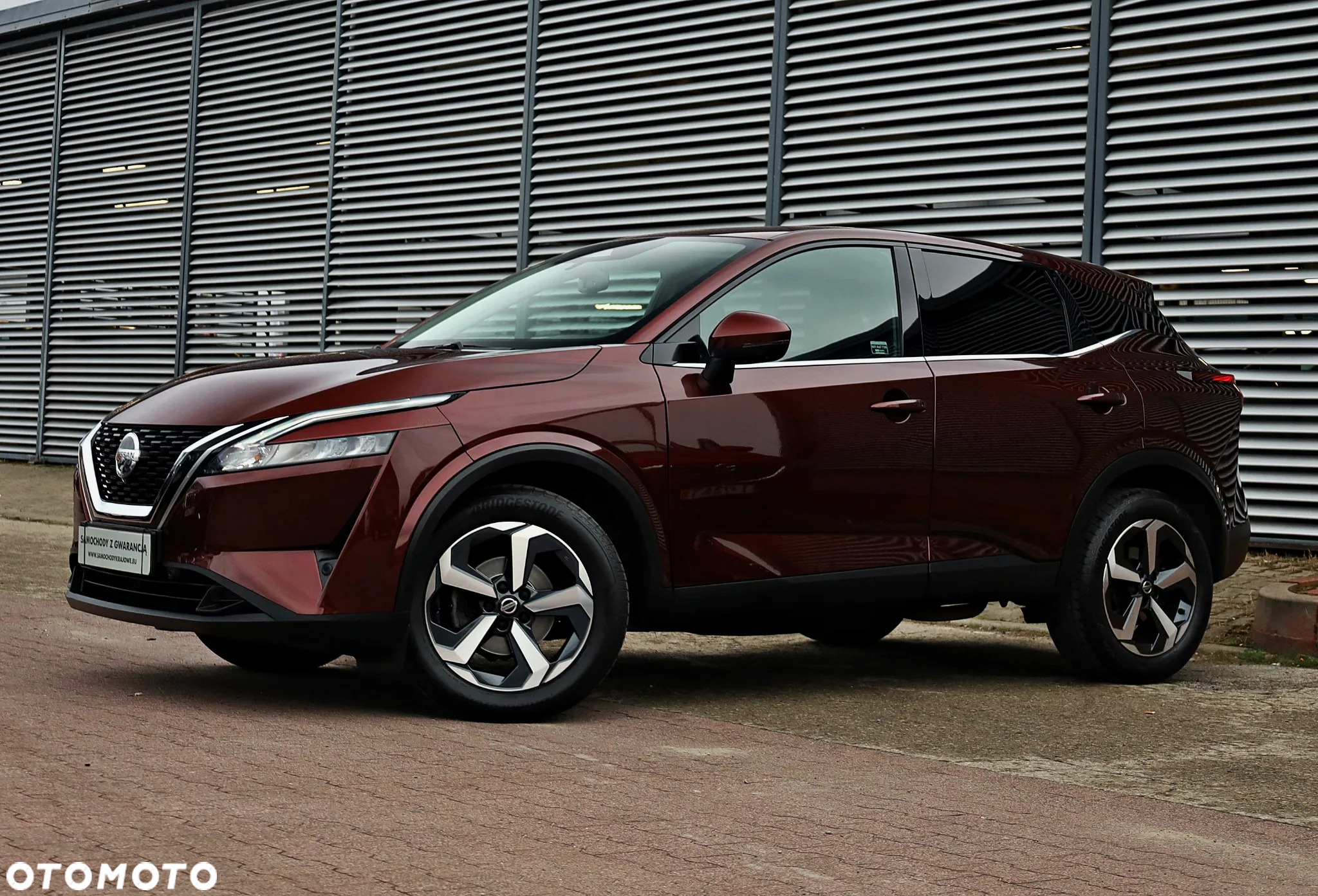Nissan Qashqai 1.3 DIG-T N-Connecta DCT - 6