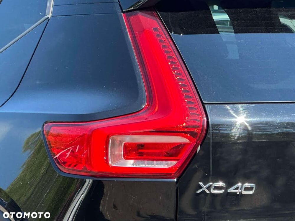 Volvo XC 40 T5 AWD Inscription - 8