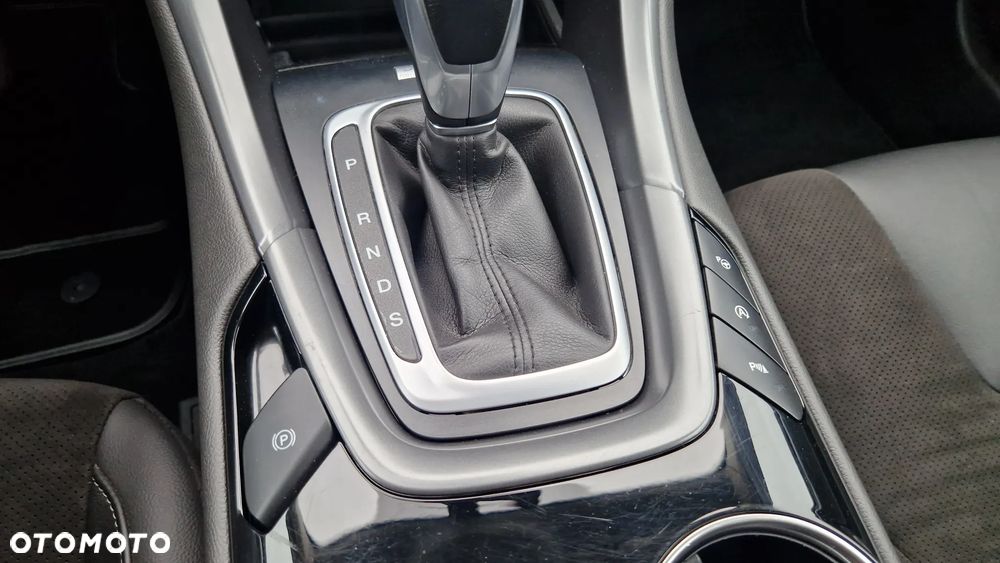Ford Mondeo SW 1.5 EcoBoost S&S Autom Titanium - 21