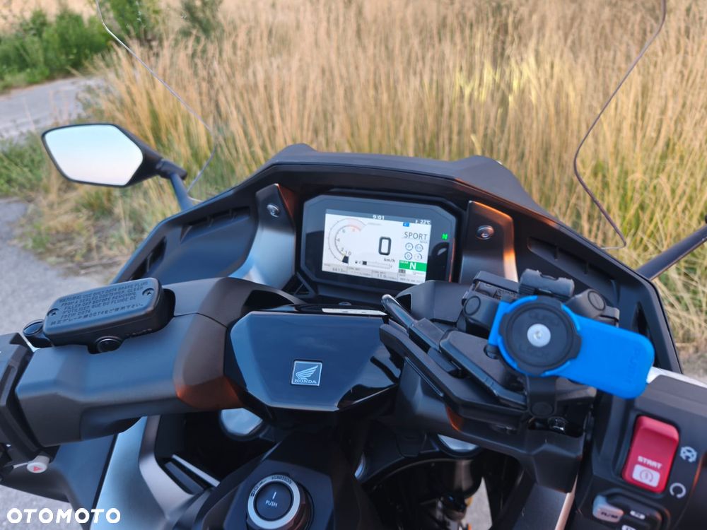 Honda NSS - 21