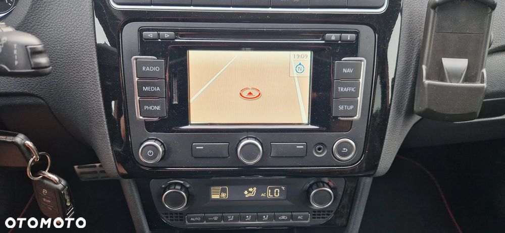 Volkswagen Polo 1.4 DSG GTI - 21