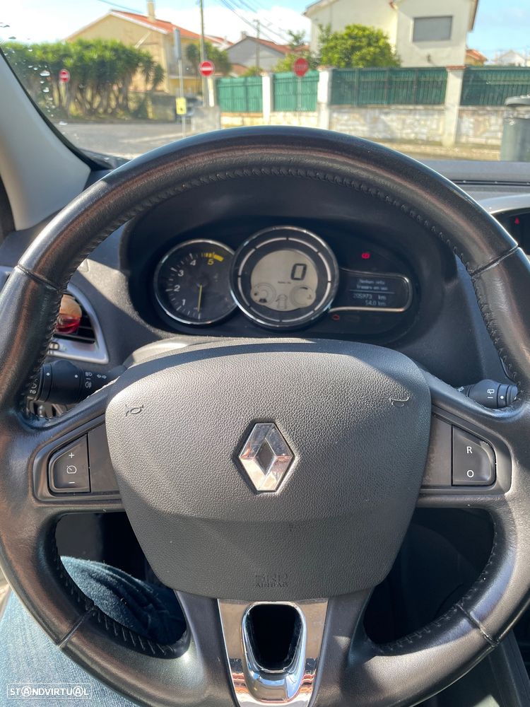 Renault Mégane Sport Tourer 1.5 dCi Limited - 8