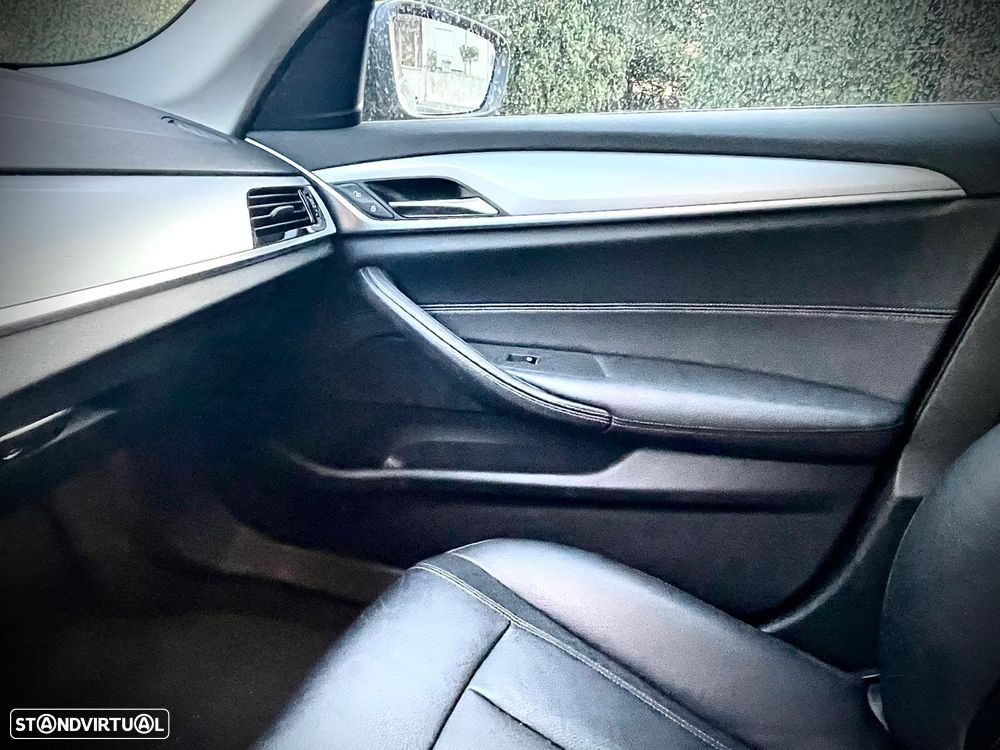 BMW 520 d Line Luxury Auto - 13
