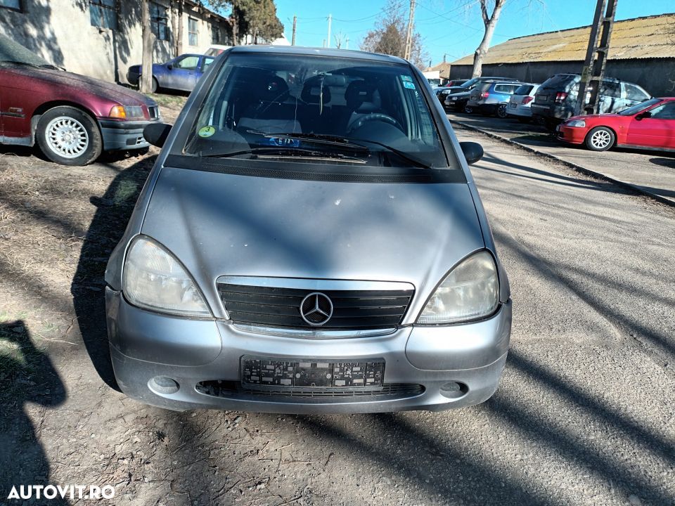 Dezmembrari  Mercedes-Benz A-CLASS (W168)  1997  > 2004 A 160 CDI (16 - 2