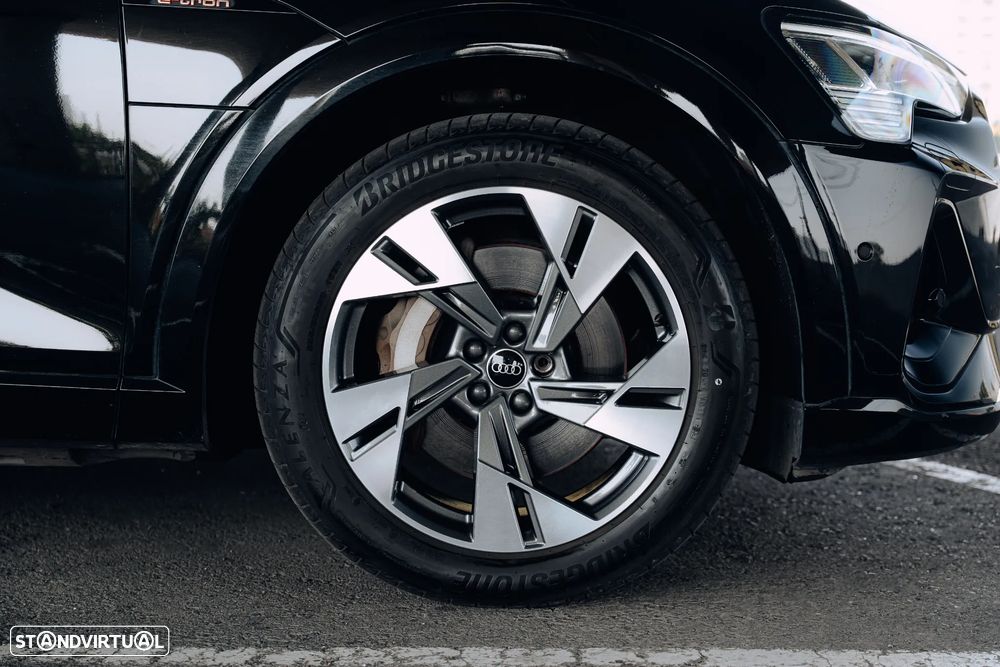 Audi e-tron 55 quattro S line - 13