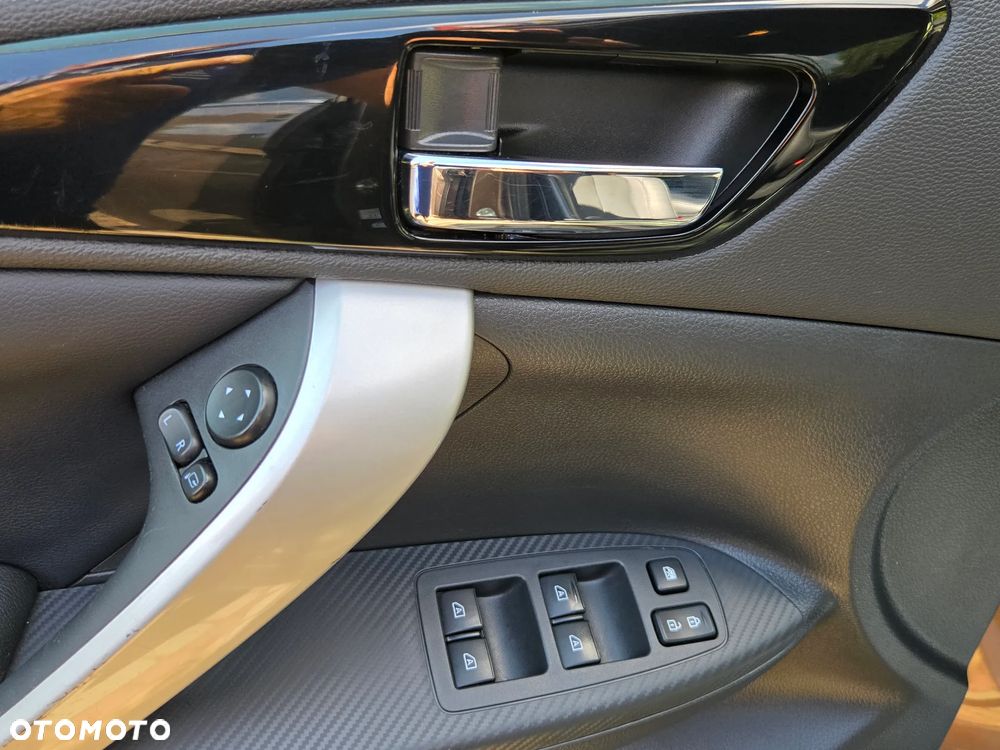 Mitsubishi Eclipse Cross - 18