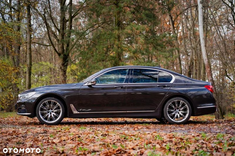BMW Seria 7 740d xDrive - 3