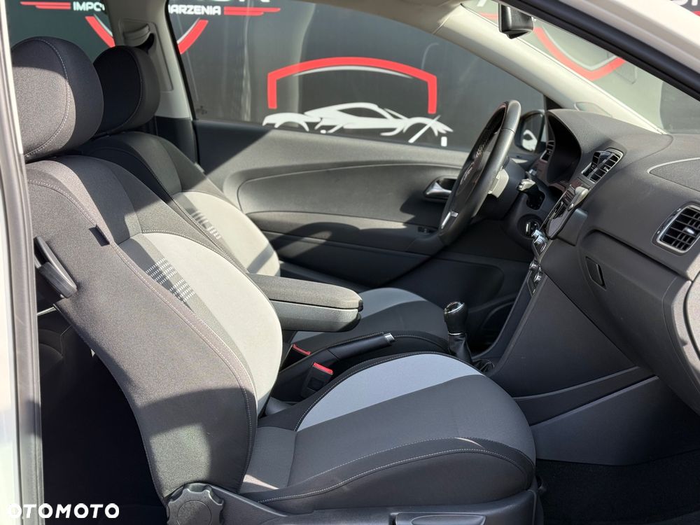 Volkswagen Polo 1.2 Life - 26