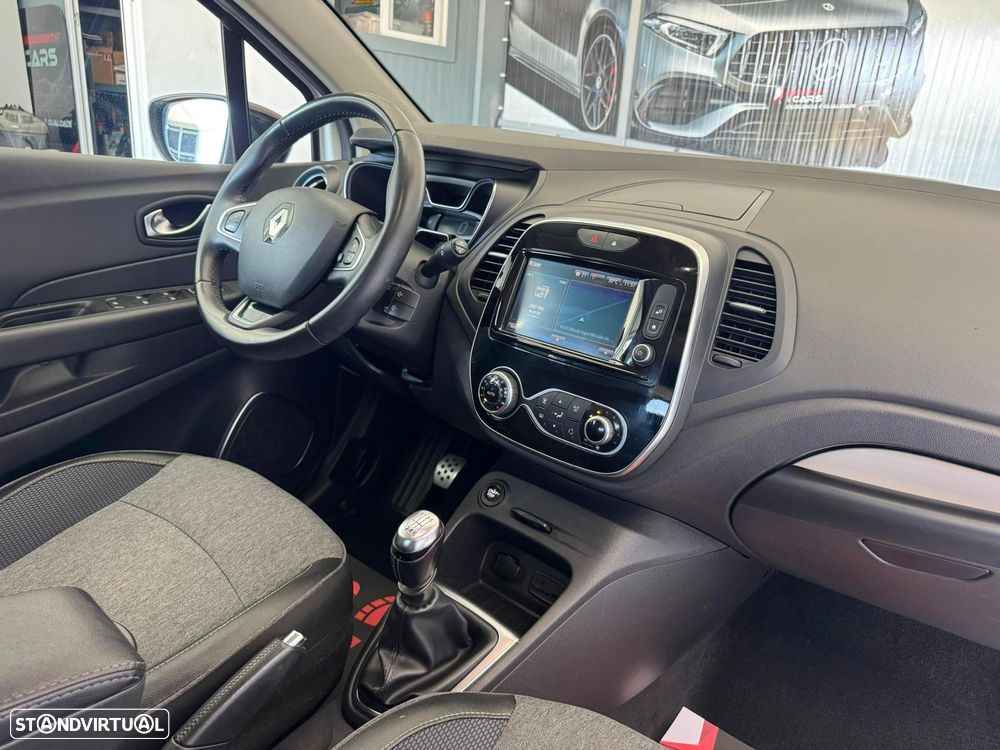 Renault Captur ENERGY TCe 120 Intens - 11