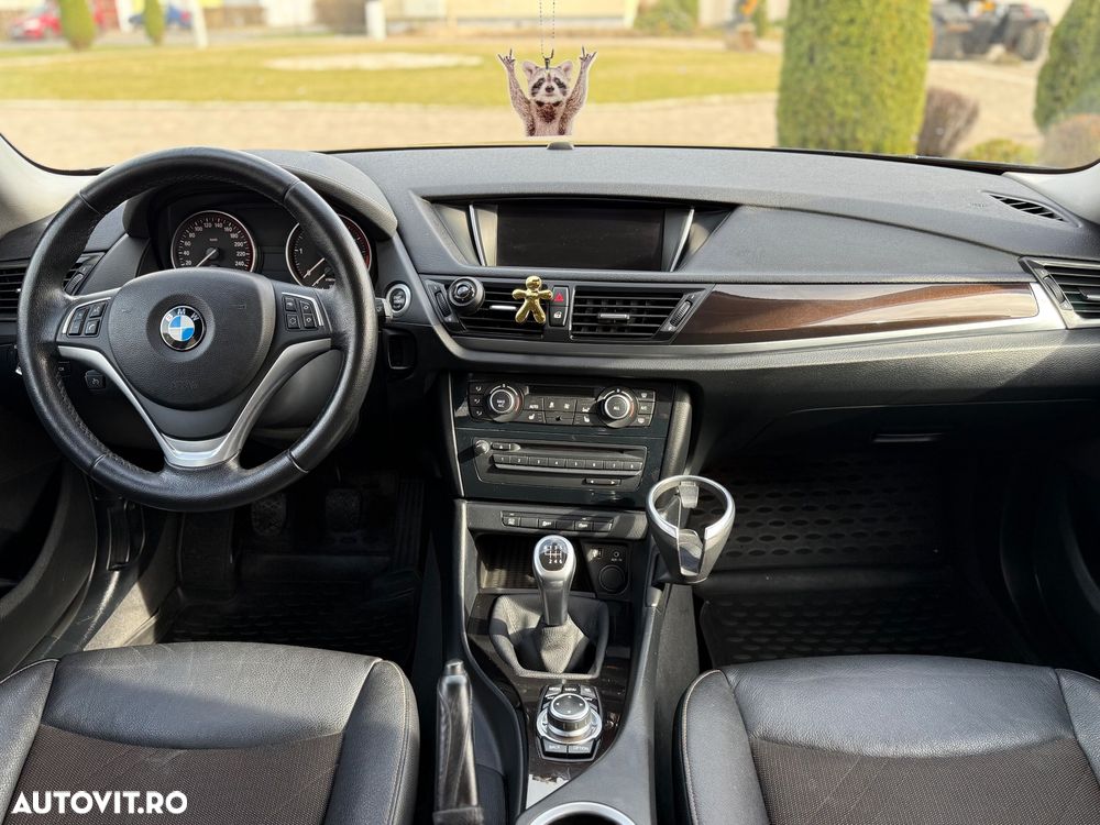 BMW X1 sDrive18d - 19