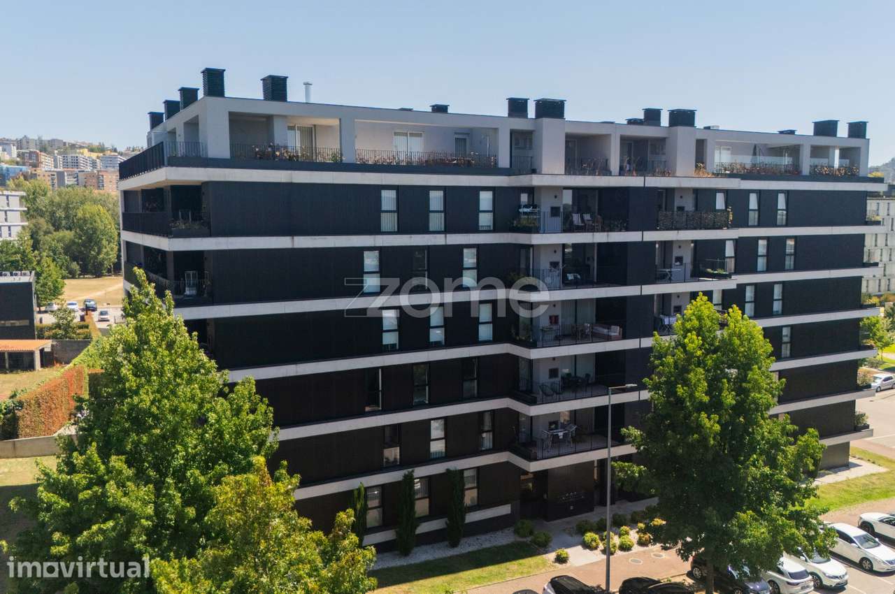 Apartamento T1 com Garagem Fechada – Real, Braga - Grande imagem: 2/31