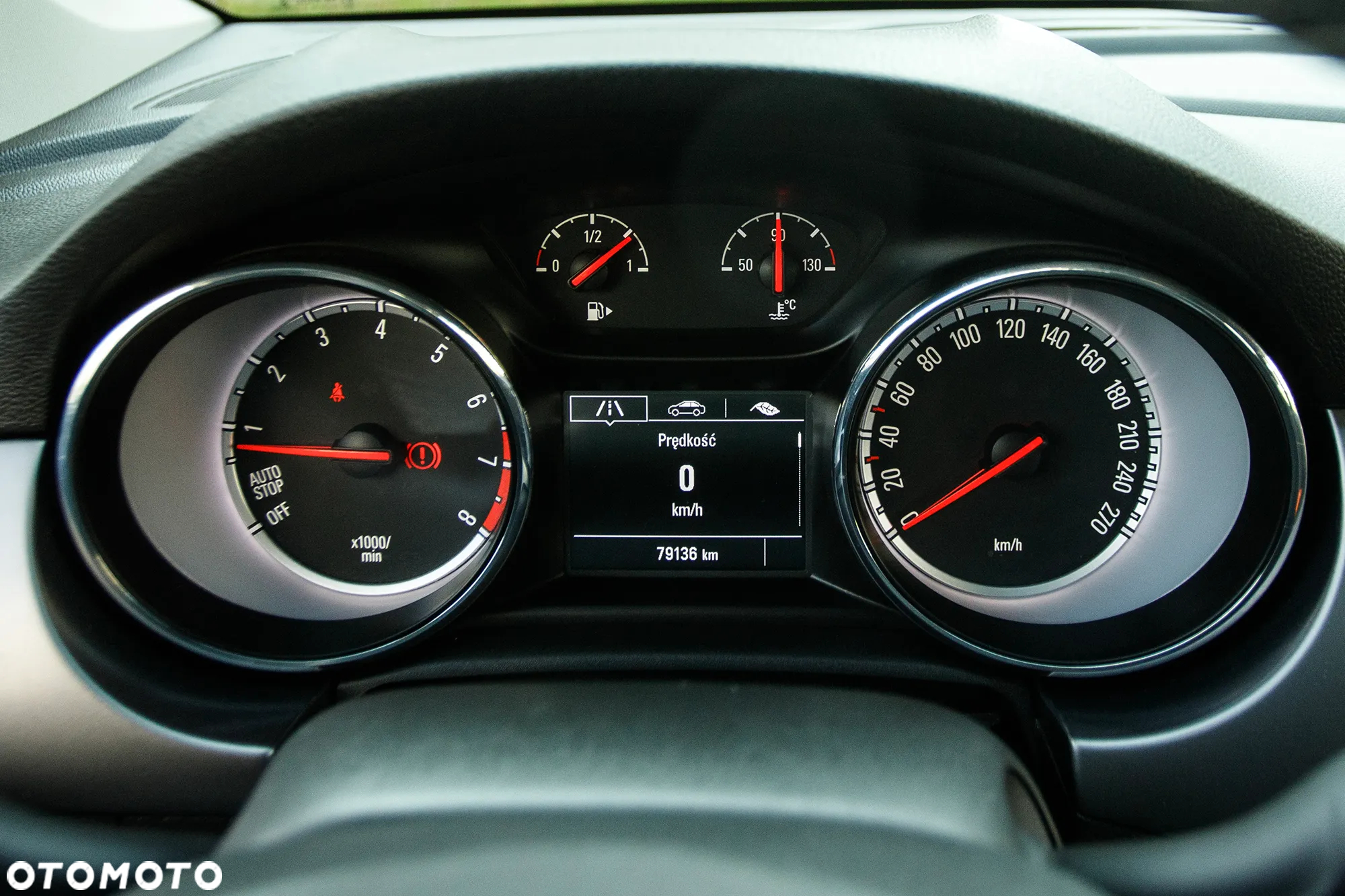 Opel Astra 1.4 Turbo Innovation - 24
