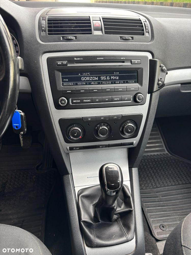 Skoda Octavia - 10
