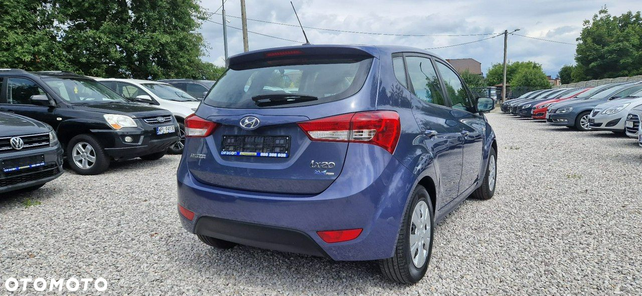 Hyundai ix20 - 11