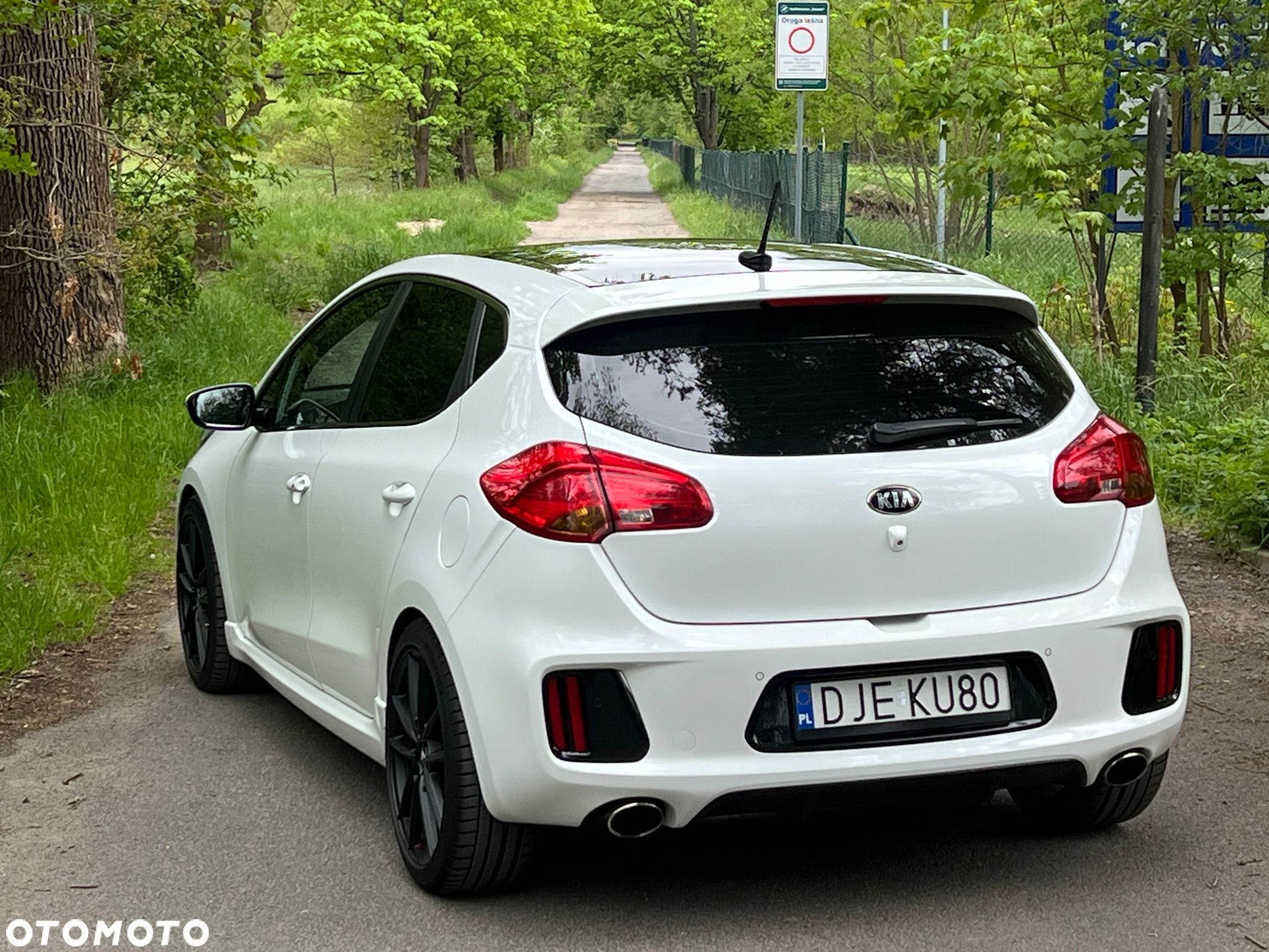 Kia Ceed Cee'd 1.6 T-GDI GT XL - 22