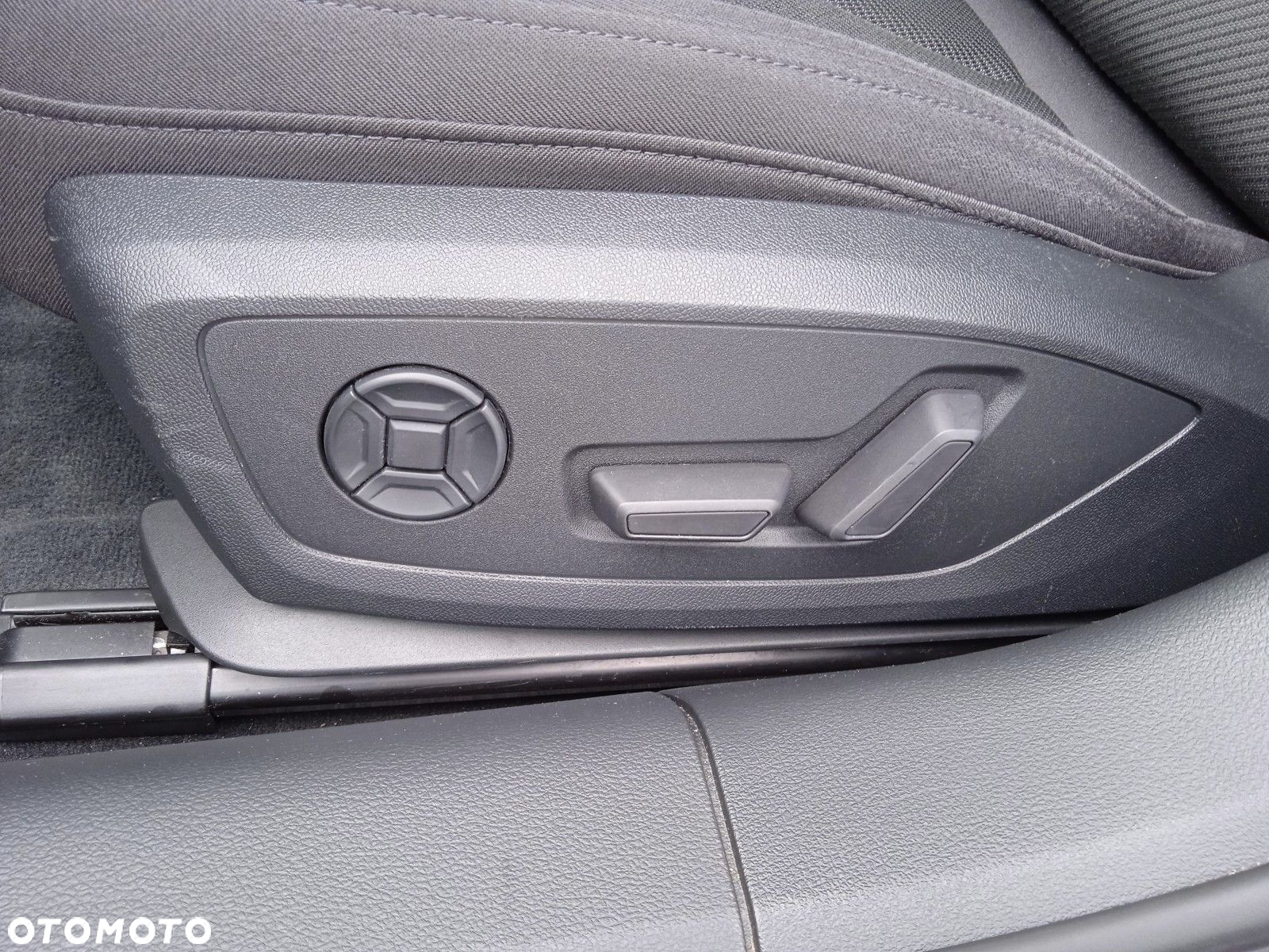 Audi A6 - 24