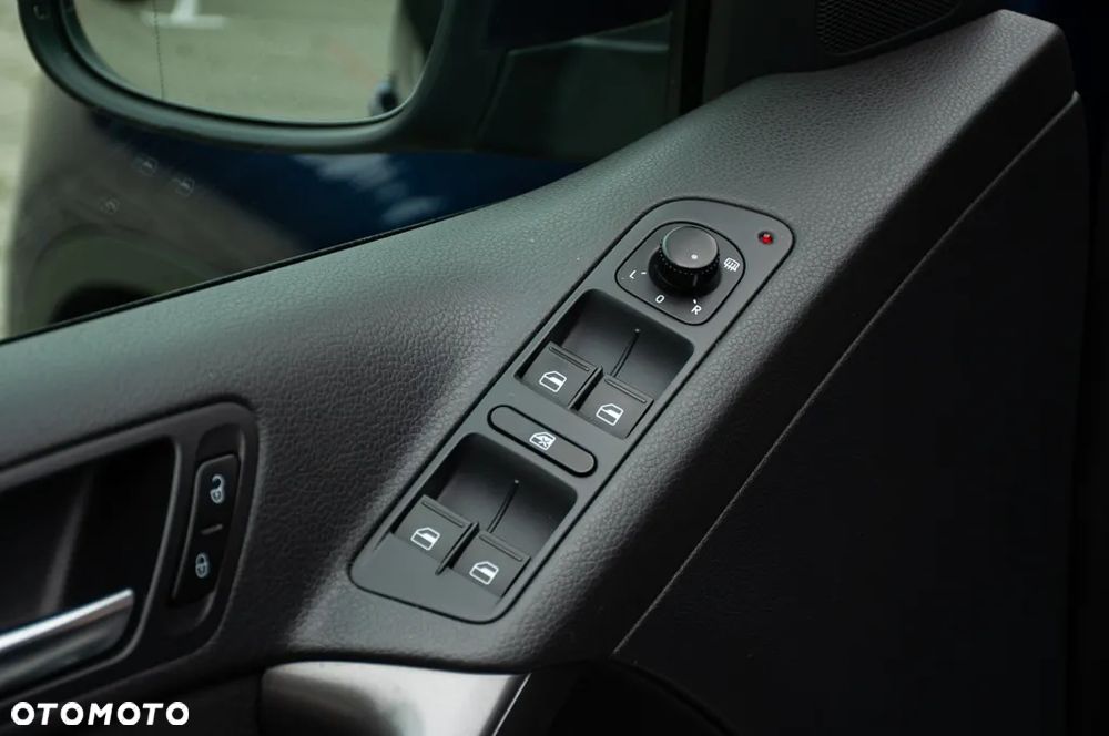 Volkswagen Tiguan 2.0 TDI DPF 4Motion DSG Sport & Style - 29