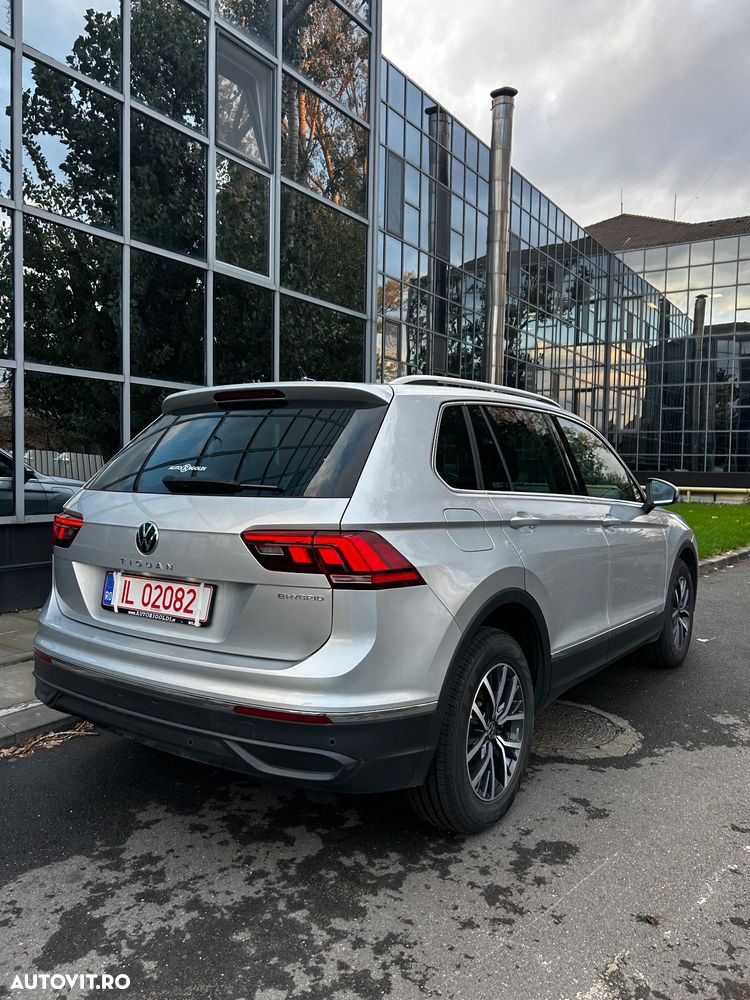 Volkswagen Tiguan - 3