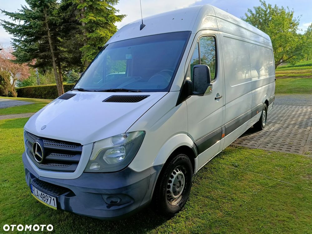 Mercedes-Benz Sprinter - 9