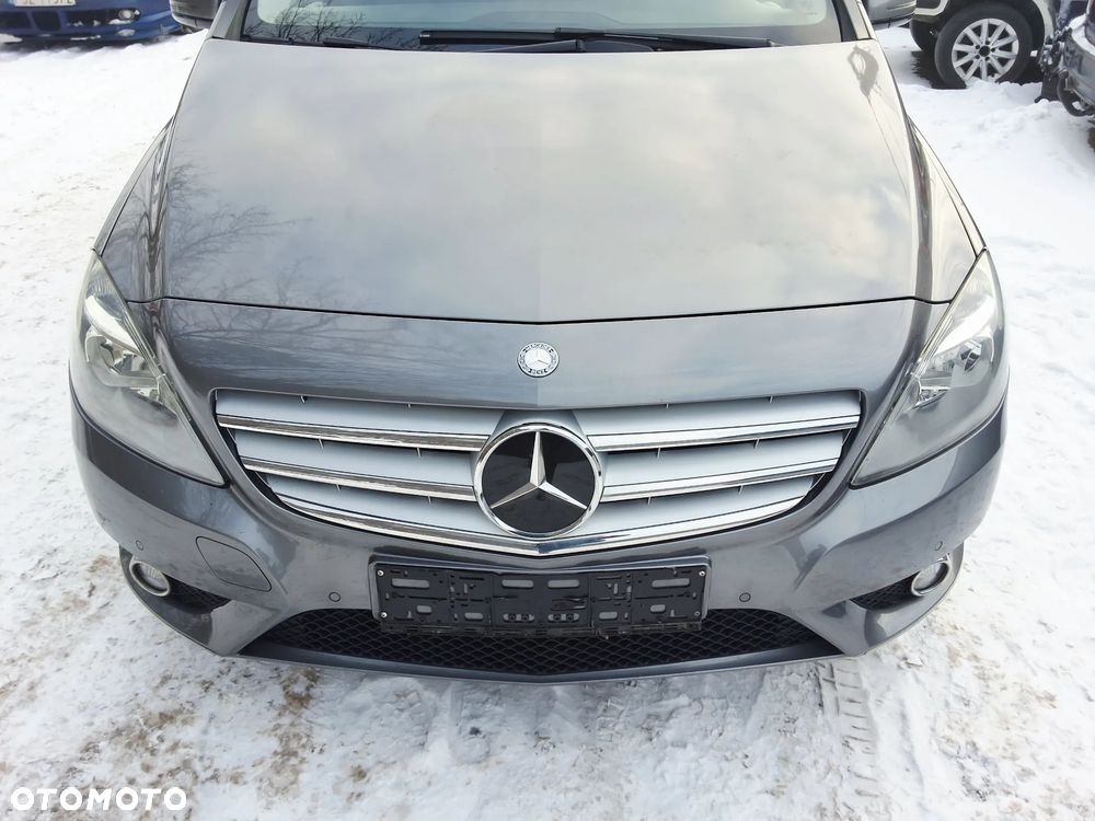 MERCEDES B-KLASA W246 KOMPLETNY PRZÓD W ORYGINALNYM KOLORZE 787 Z 2013 ROKU JAK NA FOTO - 1