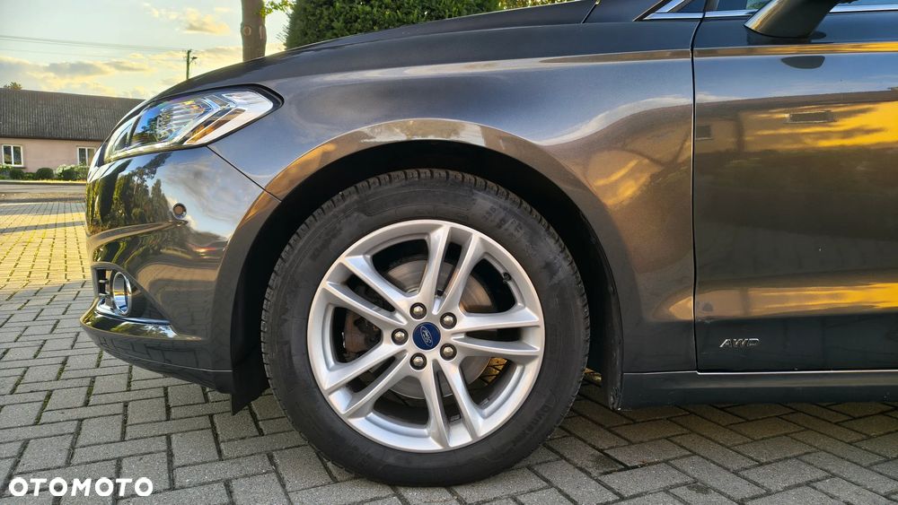 Ford Mondeo - 24