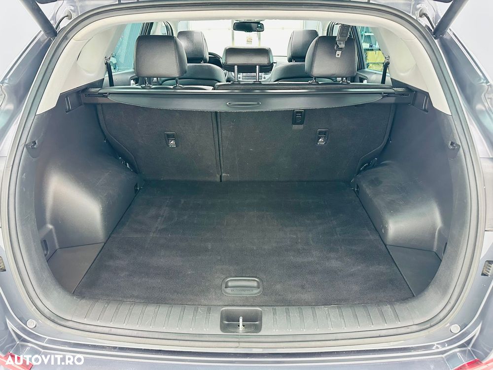 Hyundai Tucson 2.0 CRDI 2WD Style - 16