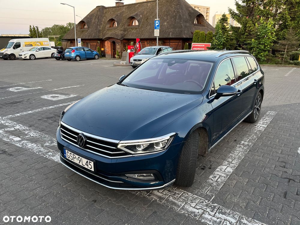 Volkswagen Passat 2.0 TDI Elegance DSG - 3