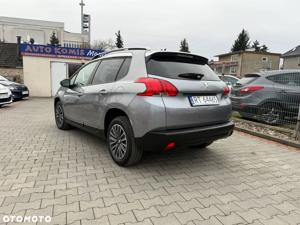 Peugeot 2008 e-HDi FAP 92 STOP & START Active - 19