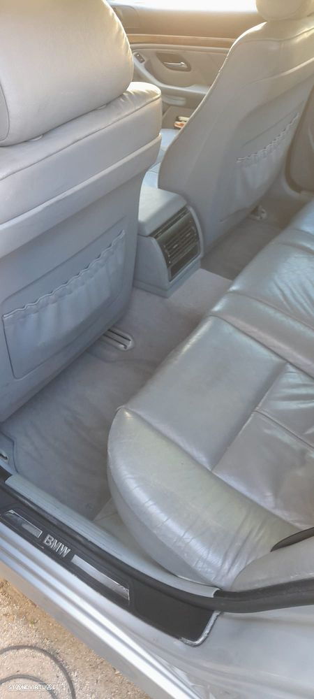 BMW 520 d Touring - 15
