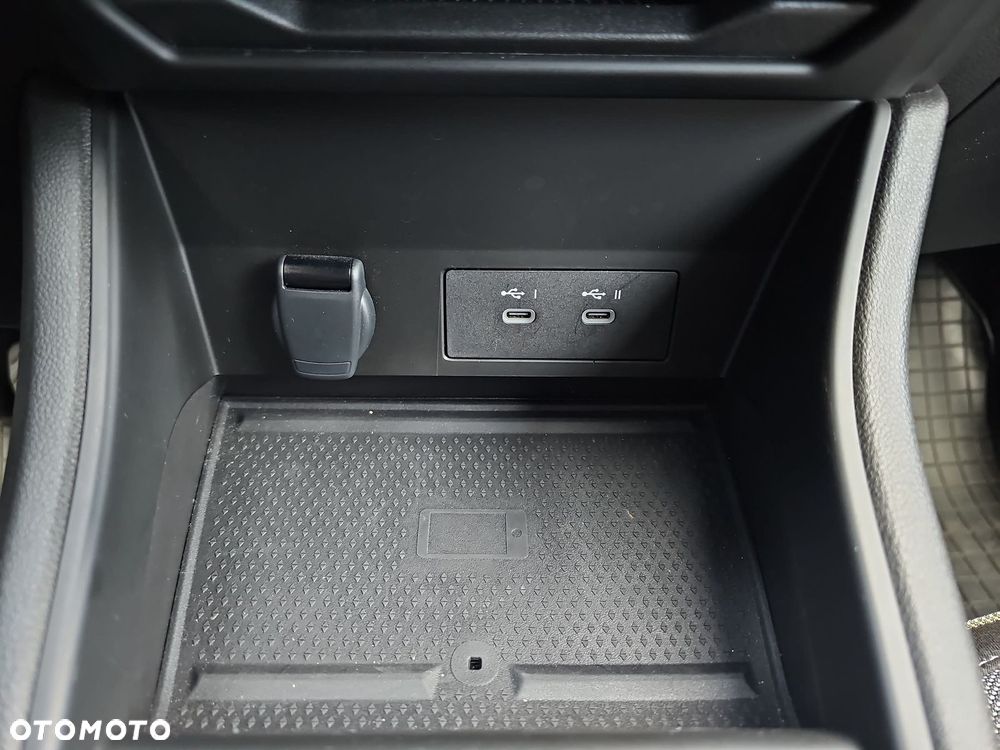 Renault Captur 1.0 TCe Techno - 26