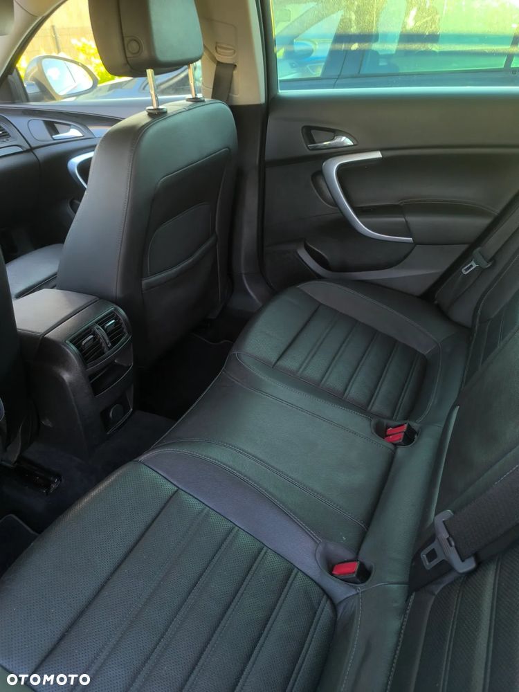 Opel Insignia 2.0 CDTI - 9