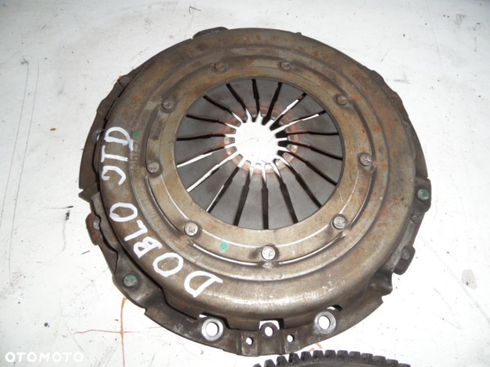 SPRZEGLO KOLO DWUMASOWE FIAT DOBLO 1.9 JTD - 4