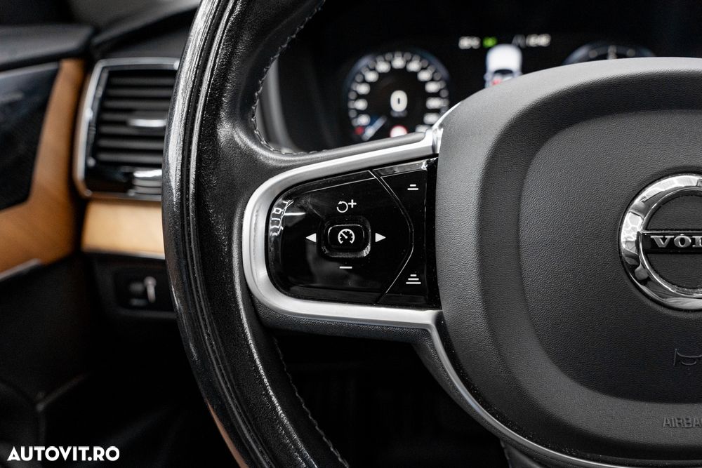 Volvo XC 90 B5 MHEV AWD 7 locuri Momentum Pro - 33