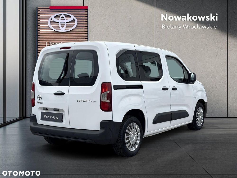 Toyota Proace City Verso 1.5 D-4D Combi - 29