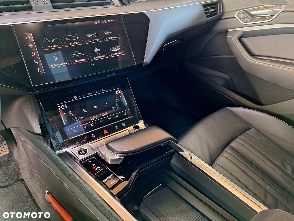 Audi e-tron 55 Quattro Advanced - 26