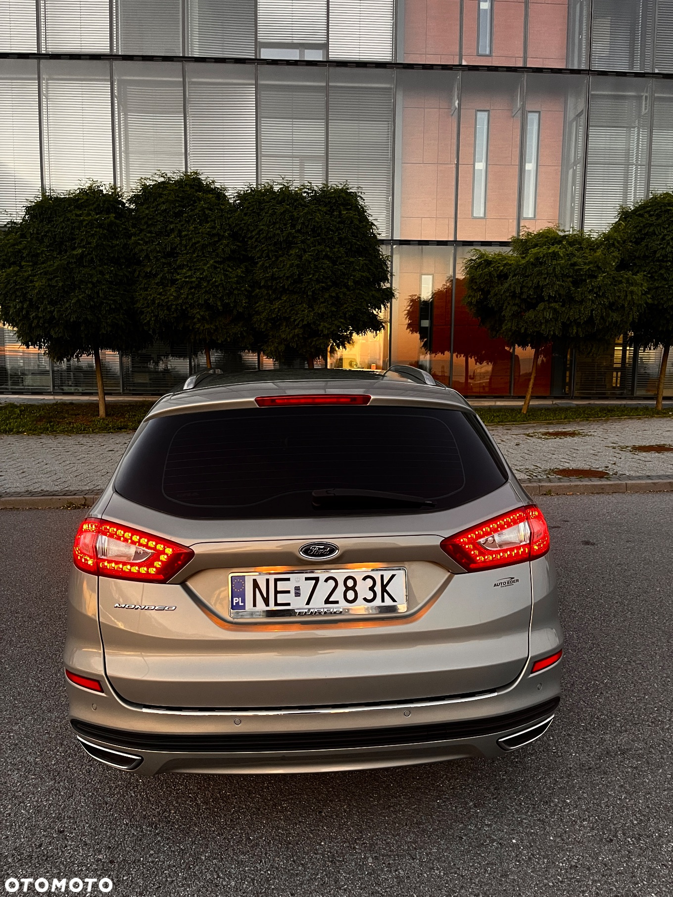 Ford Mondeo - 16
