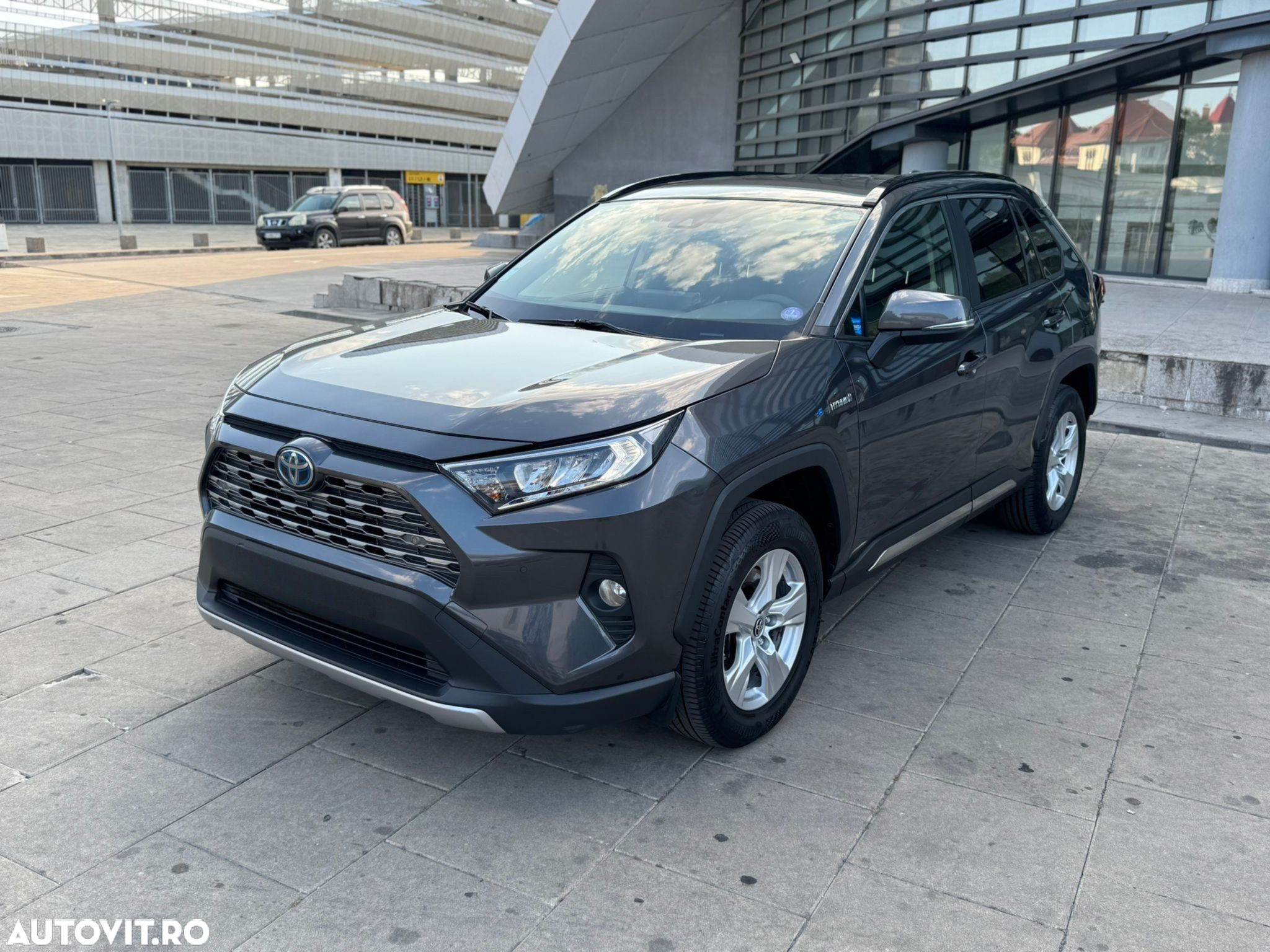 Toyota RAV4 2.5 4x2 Hybrid Business Edition - 2