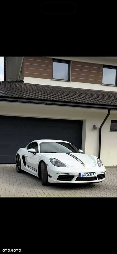 Porsche 718 Cayman - 1