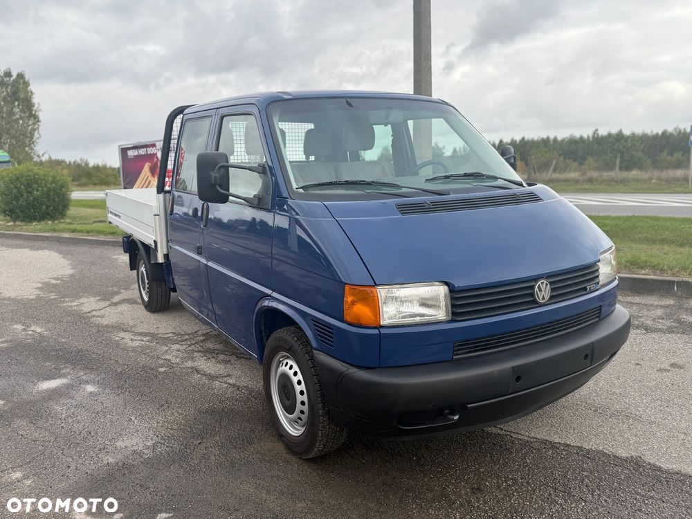 Volkswagen Transporter - 1