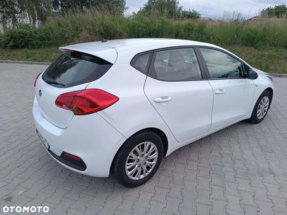 Kia Ceed 1.4 CVVT Vision - 9