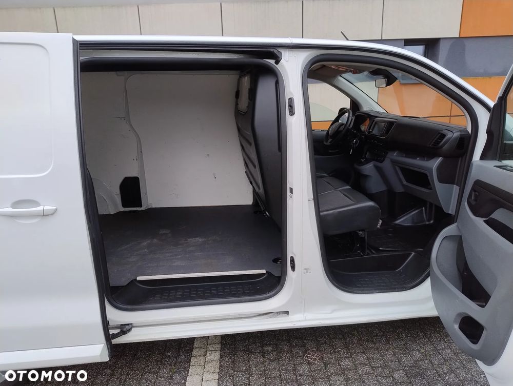 Peugeot EXPERT NOWY MODEL 1.6 HDI (101KM) AUTOMAT (L2H1) (EURO,6) KLIMA WEBASTO FULL OPCJA STAN IDEALNY NIE MA RDZY 100% BEZWYPADKOWY SERWIS A.S.O. DO KOŃCA ! ! ! - 21