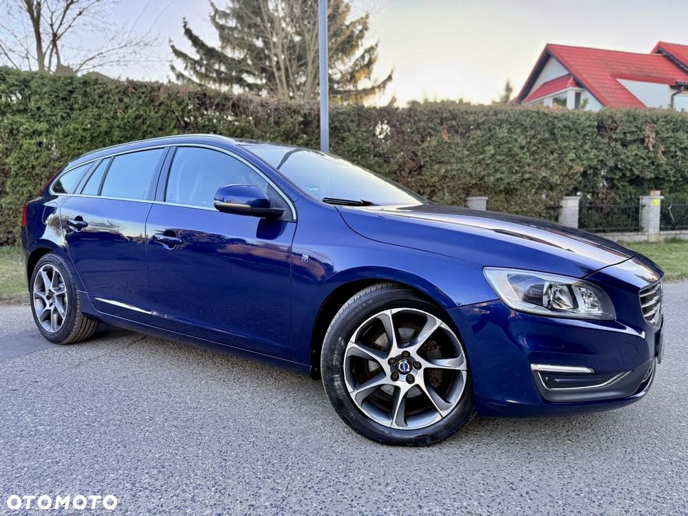 Volvo V60 D4 Ocean Race - 11