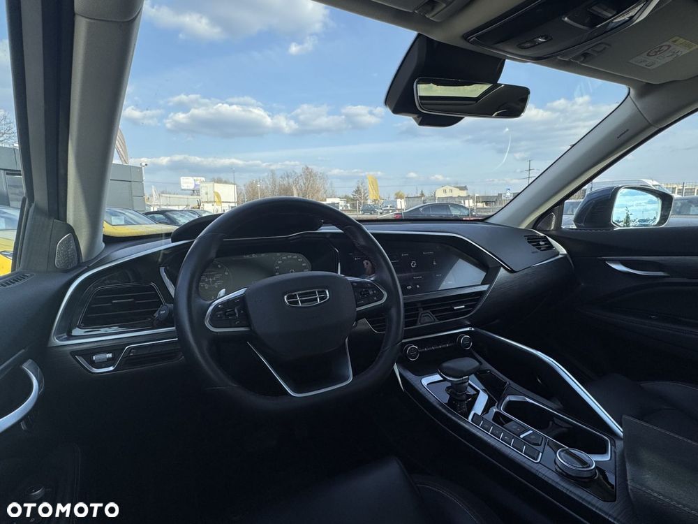 Geely Tugella - 10