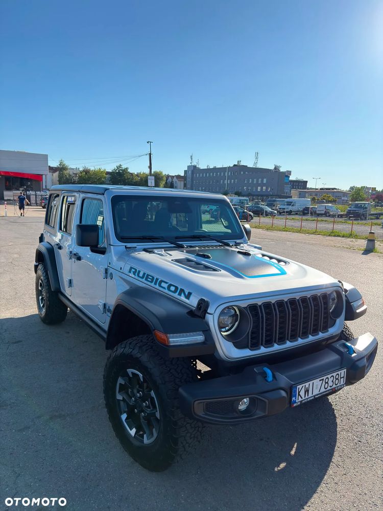 Jeep Wrangler - 2