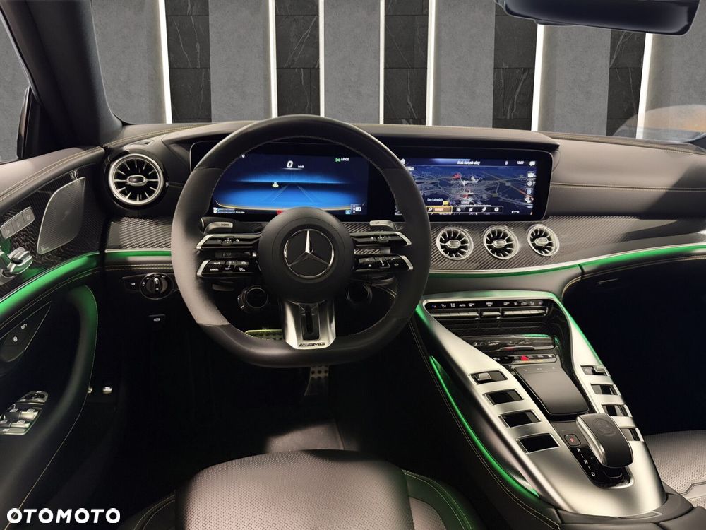 Mercedes-Benz AMG GT - 15