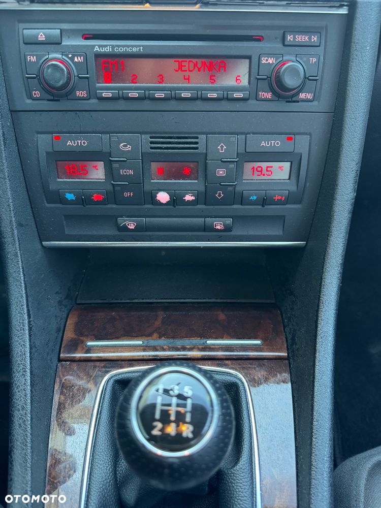Audi A4 Avant - 23