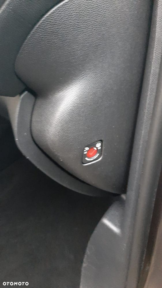 Peugeot 308 1.6 HDi Access - 29